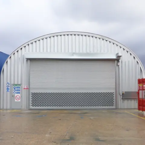 rollershutter archway door